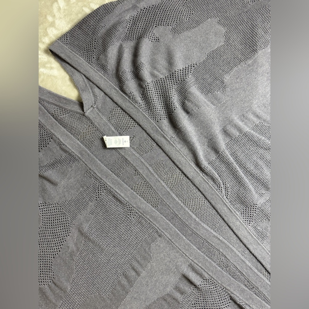 Lululemon Womens Wrap Duster Find Your Light Gray Moonwalk Cotton Silk OSFA Yoga - Picture 11 of 14